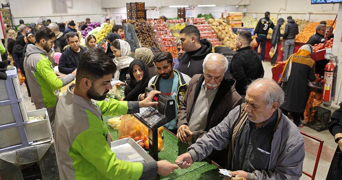 اختلاف قیمت 36 درصدی سبزیجات در میادین و بازارهای میوه و تره بار به نسبت سطح شهر