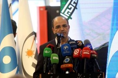 دست‌یابی به دانش فنی و ساخت «تاپ‌لنس» واحد گاززدایی فولاد مبارکه