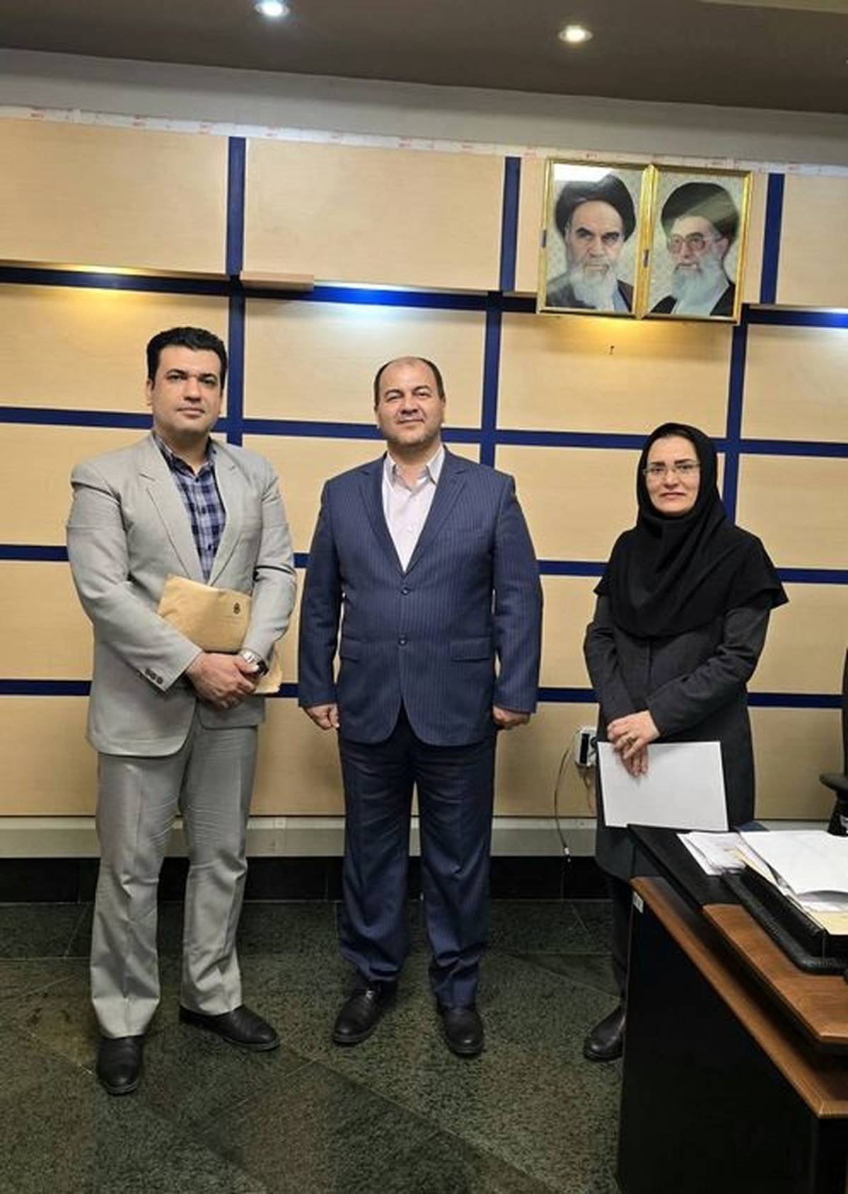 حضور فعال بانک صنعت و معدن در مسیر رفع موانع تولید استان گلستان/ بازدید میدانی بازرس بانک مرکزی از شعبه بانک صنعت و معدن گلستان