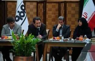 نیاز صنایع برای واردات تجهیزات و مواد اولیه اولویت‌بندی شد/ استمرار بسته ۷۰۰ همتی حمایت دولت از صنعت