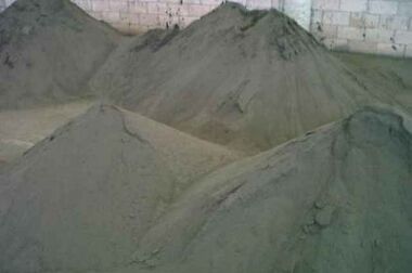 تجلیل از مدیر سابق روابط عمومی چادرملو