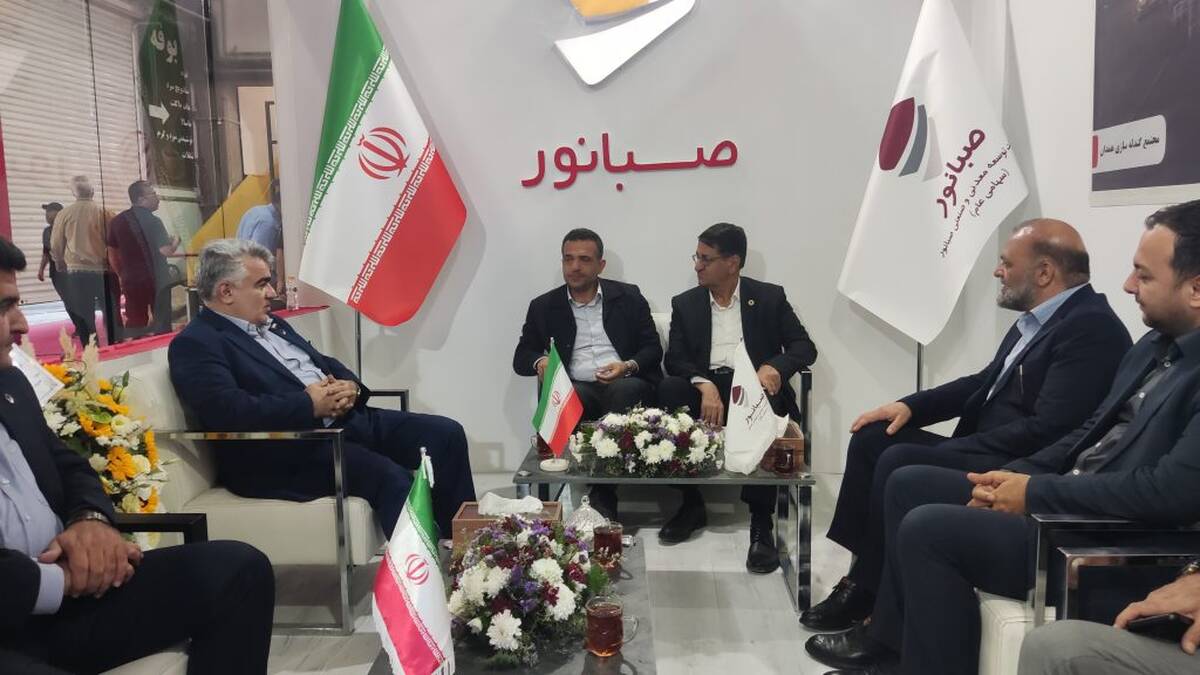 حضور درخشان صبانور در نخستین نمایشگاه معدن غرب کشور