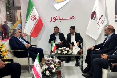 حضور نایب‌رئیس کمیسیون صنایع و معادن مجلس در غرفه صبانور