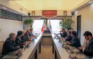 تفاهم‌نامه انتقال آب خلیج فارس به پتروشیمی شیراز امضاء شد 