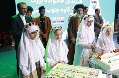 دیدار دکتر حاتمی با کارکنان آهن‌سازی SKS