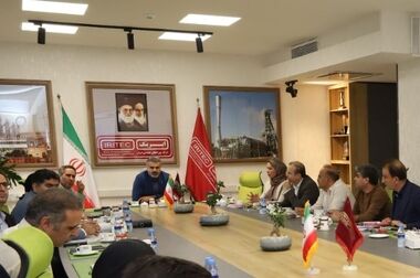 جلسه معاونت طرح های توسعه معدن و صنایع معدنی ایمیدرو با حضور دکتر امامی و مدیران ارشد ایریتک