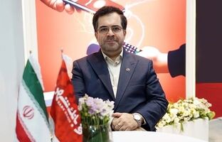 معرفی خدمات جدید بانک شهر در نمایشگاه الکامپ