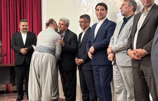  برگزاری آیین تکریم بازنشستگان با حضور استاندار کردستان و مسئولان بیمه دی