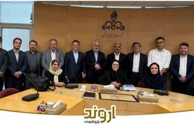 لایروبی آنلاین کف کولینگ‌تاورها بدون توقف فرایند تولید در پتروشیمی اروند
