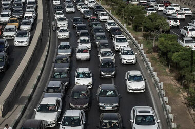 اعمال قانون بیش از  ۲۱ هزار فقره تخلفات نمایشگاه‌داران پایتخت در مرداد ۱۴۰۵ / ثبت بیش از ۹۱۲ هزار فقره تخلف سد معبر و بیش از ۷۱۸ هزار فقره تخلف توقف دوبله از ابتدای سال جاری تاکنون در پایتخت