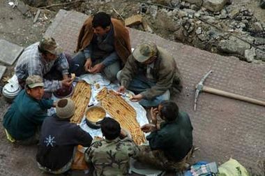 کدام خودروها زیر یک میلیاردند؟/ هر افزایش قیمت یعنی حذف سهمیه بنزین!