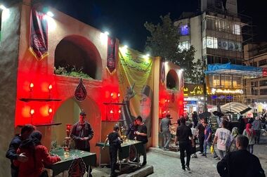 نورپردازی در محورهای الگوی خدمت منطقه یک خیابان شریعتی و نارنجستان هفتم نورپردازی شد