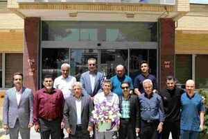 تجلیل مدیریت شرکت پتروشیمی شیراز از پزشکان و کادر درمان در روز پزشک