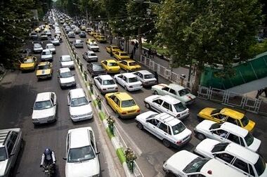 شهردار منطقه۹ آخرین وضعیت امدادرسانی خیابان آزادی را تشریح کرد