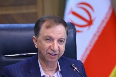 امضای تفاهم‌نامه توسعه همکاری‌های مشترک میان بانک دی، سازمان اقتصادی کوثر و مؤسسه توسعه کسب و کار رویش