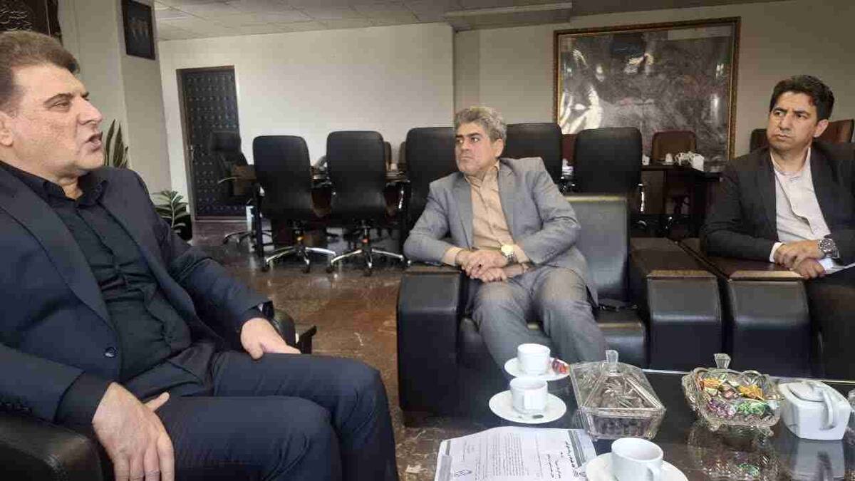 مطالبات صنفی رسانه‌ها در دیدار هیأت مدیره خانه مطبوعات کشور با معاون سیاسی وزیر کشور مطرح شد