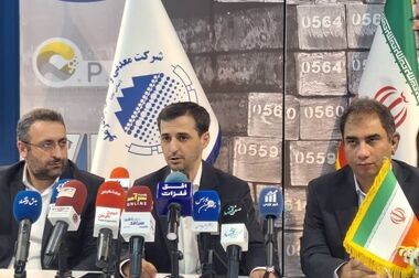 افتتاح مدرسه ۱۵ کلاسه چادرملو در اردکان