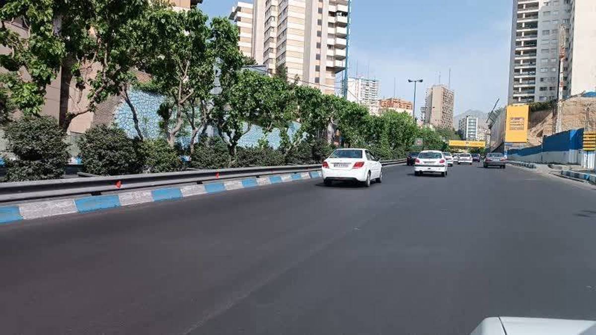 افزایش ۷۲ درصدی پخش آسفالت در منطقه یک تهران 