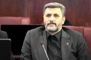 ابراز همدردی مدیرعامل بانک مسکن با خانواده حسین سبزبان