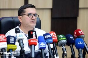 هشدار مدیریت بحران نسبت به ناایمنی «بازار پروانه» در اراضی عباس آباد/ احتمال ریزش سازه