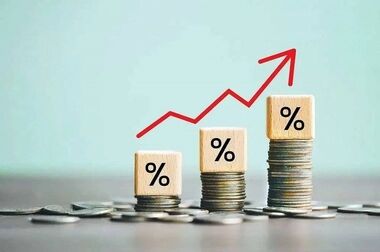 حذف صفرها از پول ملی تورم را کمی مهار می‌کند/ استیضاح وزرا در شرایط فعلی به صلاح نیست