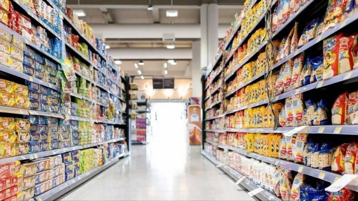 در بازار اقلام اساسی ایام محرم چه می‌گذرد؟