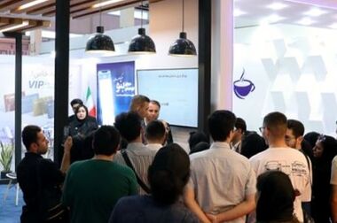 روز پایانی غرفه بیمه تجارت‌نو در شانزدهمین نمایشگاه بین‌المللی صنعت مالی (بورس، بانک و بیمه)