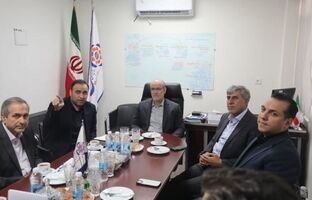 بازدید سرزده مدیر موسسه اعتباری ملل از مدیریت امور روابط عمومی / تأکید بر مشتری‌مداری، افزایش سرمایه و شفافیت