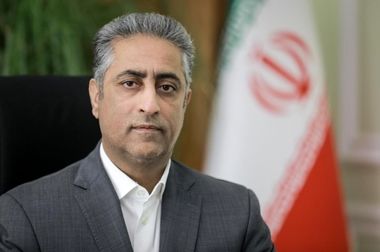 بانک صنعت و معدن در مسیر رونق تولید و توسعه اشتغال یزد/ معارفه سرپرست جدید این بانک در استان