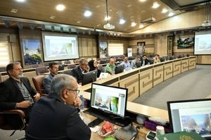 تعامل شهرداری منطقه یک با نخبگان و فعالان محیط زیستی