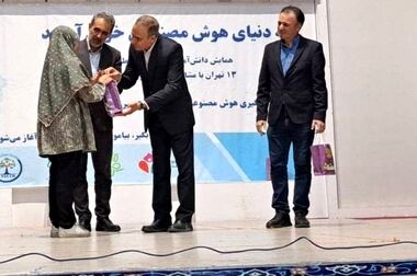 مرز خدمات به درب خانه های شهروندان رسیده است