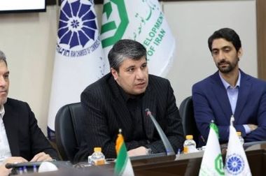 تشریح خدمات ویژه بانک توسعه صادرات ایران برای فعالان اقتصادی استان اردبیل