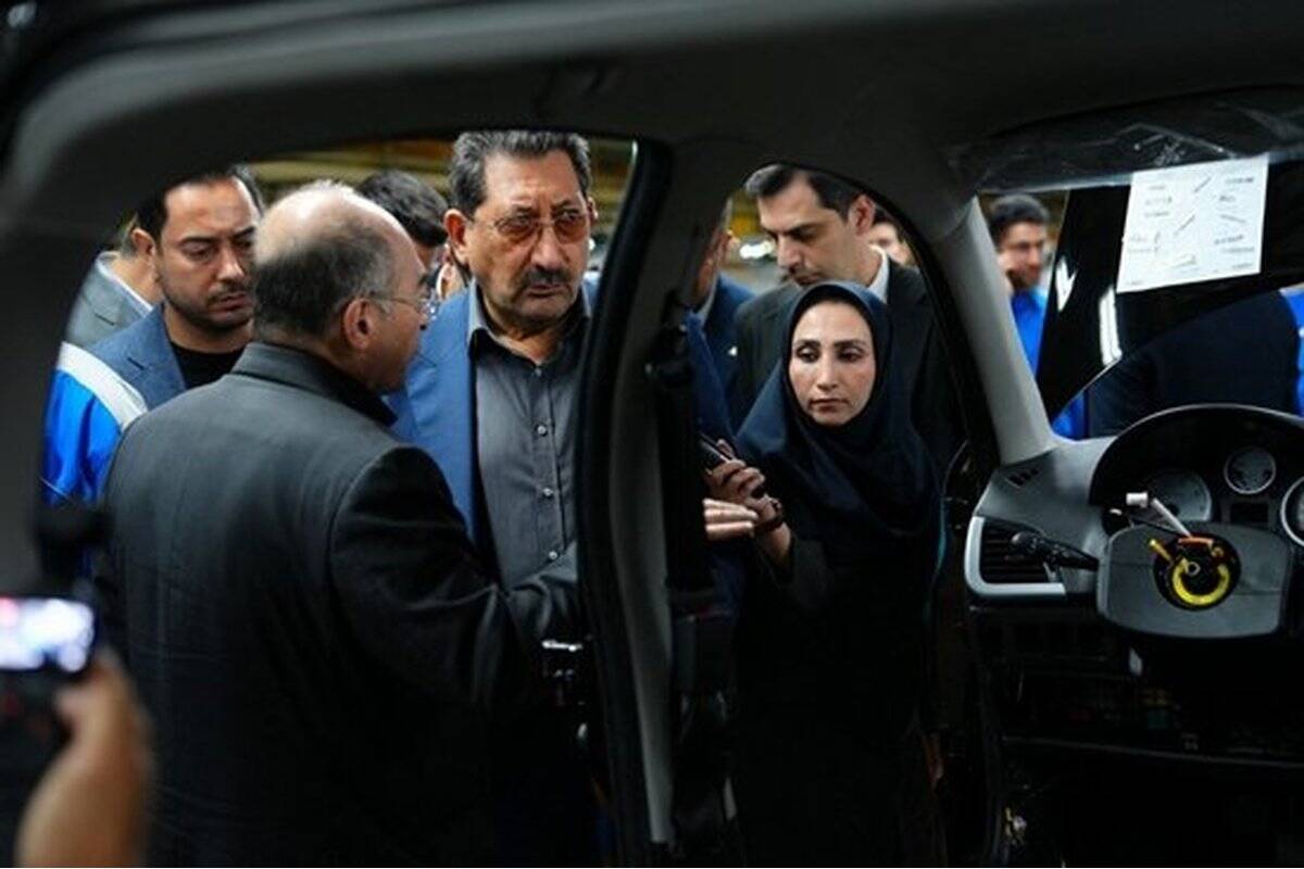 افزایش تولید و تکیه بیشتر بر تولید داخل؛ مطالبه مردم از خودروسازان