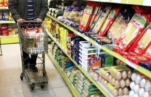 فروشگاه‌ها تا پایان هفته مملو از کالا‌های اساسی می‌شوند/ مردم برای خرید عجله نکنند