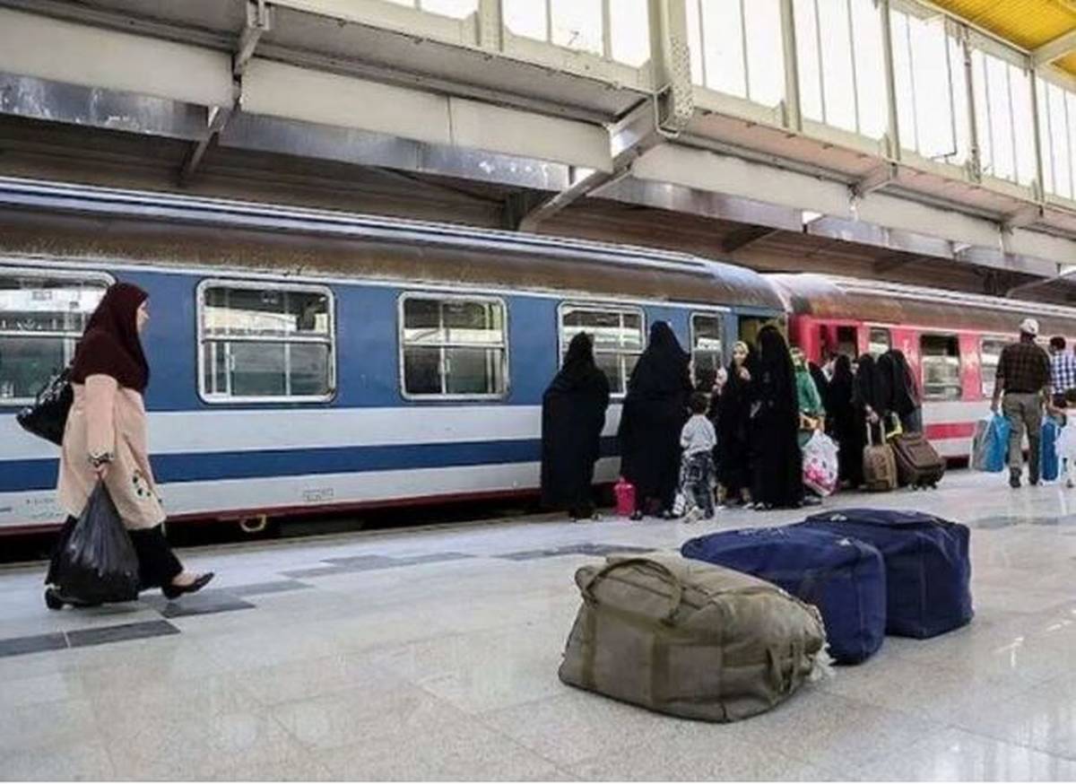 پیش فروش بلیت قطارهای دهه اول بهمن