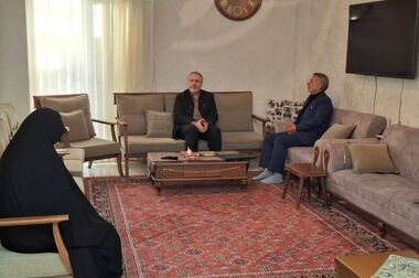 ذوالفقاری: ارتش جمهوری اسلامی ایران نماد وحدت و همبستگی در برابر چالش‌ها است
