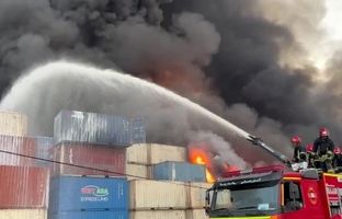 مشارکت مؤثر صنایع منطقه ویژه اقتصادی خلیج‌فارس در امدادرسانی به حادثه بندر شهید رجایی