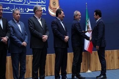 دستاورد فنی چشمگیر نفت سپاهان در مسیر تولید روغن فرایند سبز؛ نصب تجهیزات اکستراکتورهای پروژه TDAE در پالایشگاه نفت سپاهان