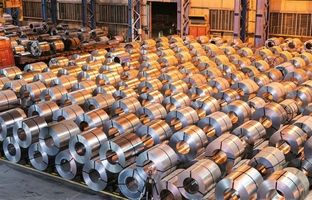 عمل به تعهدات فولاد مبارکه در قبال مشتریان داخلی و صادراتی بدون تأخیر