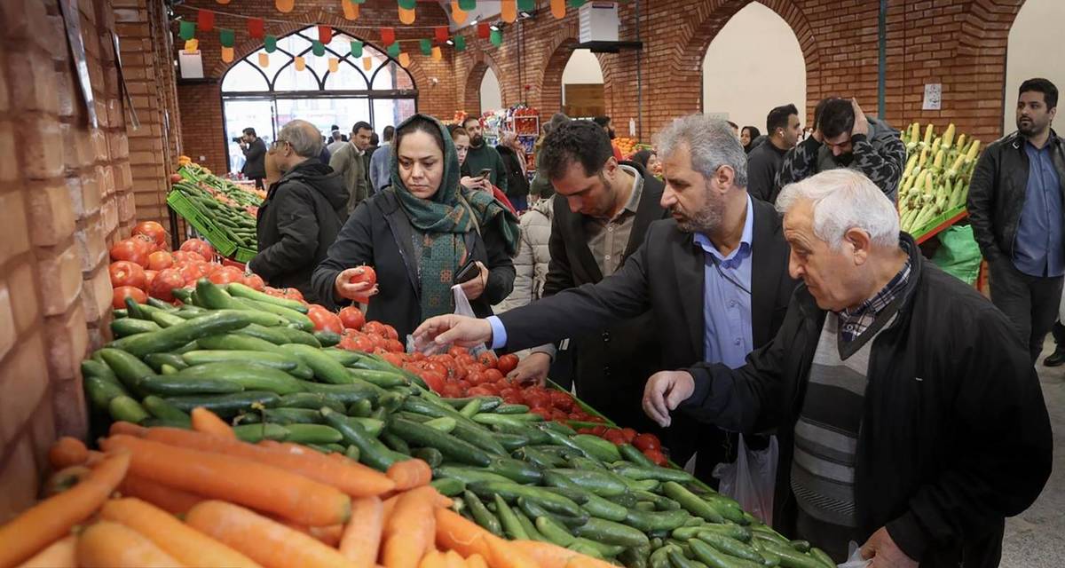 اختلاف قیمت 42 درصدی میوه در میادین و بازارهای میوه و تره بار به نسبت سطح شهر