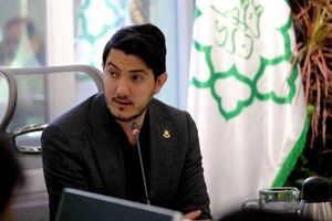 از افتتاح ۱۷۰ کیلو وات نیروگاه خورشیدی تا ساخت نخستین ساختمان سبز شهرداری