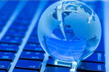 مهاجرانی: اعتقادی به اینترنت طبقاتی نداریم/ احتمال سه نرخی شدن بنزین