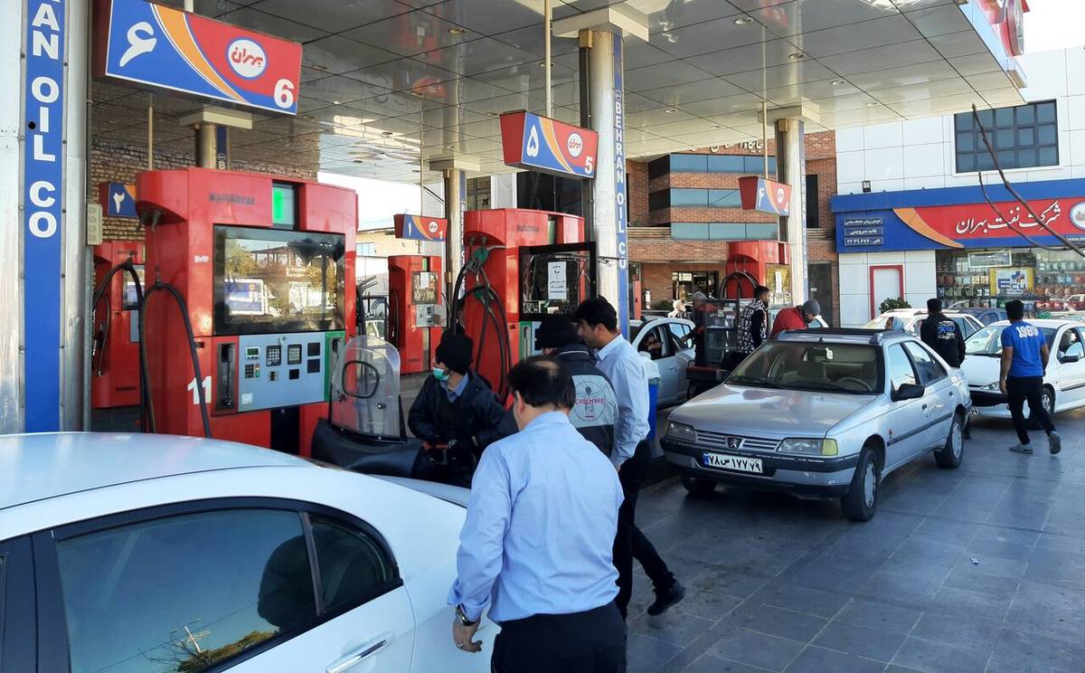  گره کور بنزین در ایران/ صرف ۶ میلیارد دلار از بودجه برای واردات