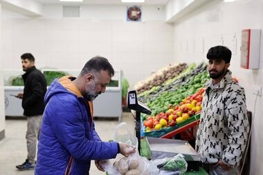 توزیع میوه ایام پایانی سال از امروز/  هر کیلوگرم پرتقال تامسون ۹۰ و سیب تنظیم بازار ۱۳۵ هزار تومان