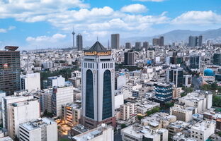 تقویت نقش بانک توسعه صادرات ایران در حمایت از بخش‌های مولد اقتصاد کشور