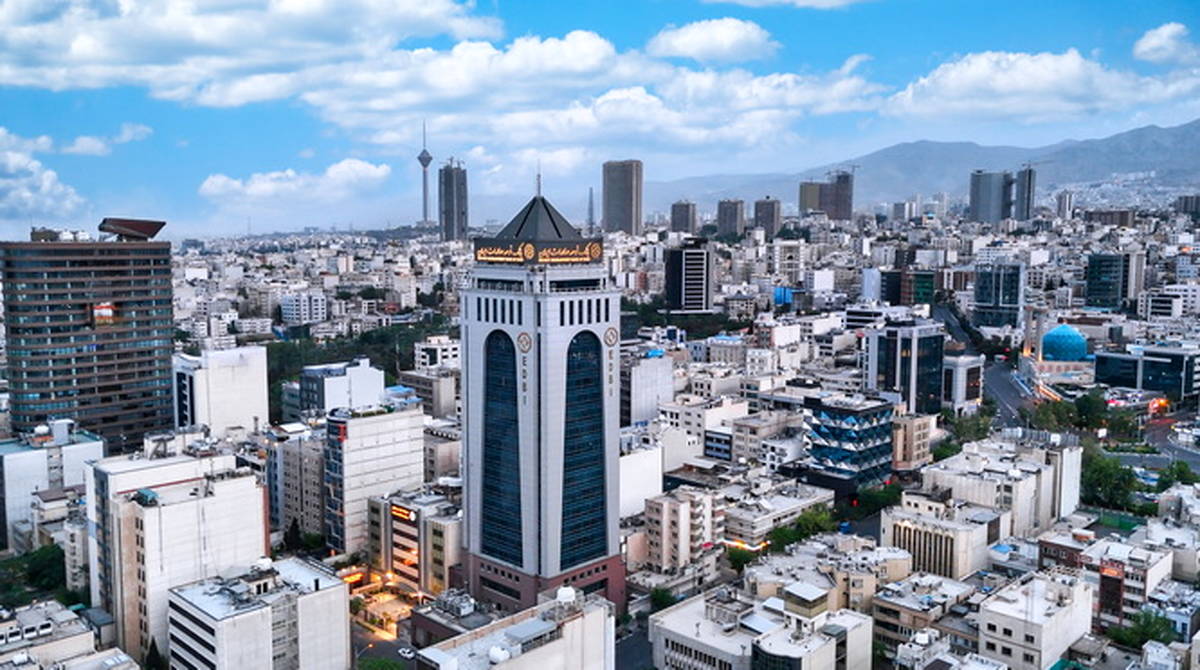 تقویت نقش بانک توسعه صادرات ایران در حمایت از بخش‌های مولد اقتصاد کشور