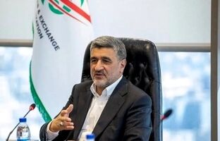 آماده عرضه خودرو در بورس هستیم/ محدودیت قانونی نداریم