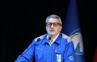 تاکید مدیرعامل ایران‌خودرو بر تحول ساختاری، تولید خودرو هیبریدی و ارتقای کیفیت در سال۱۴۰۴