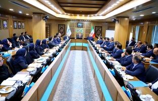 تمام برنامه‌ریزی‌ها و هدف‌گذاری‌ها در بانک دی برای تحقق اهداف رشد و برنامه تحول است