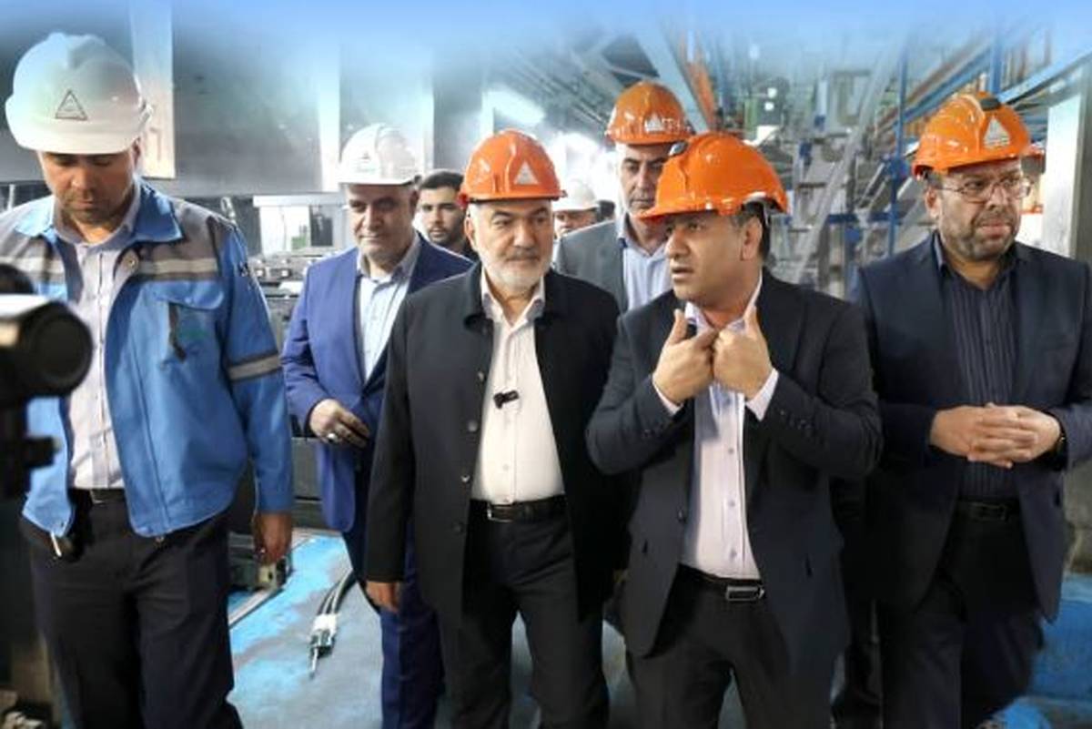 بازدید استاندار خوزستان از بزرگ‌ترین زنجیره تولید پلی‌اتیلن ترفتالات کشور